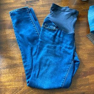 Old navy maternity skinny jeans
